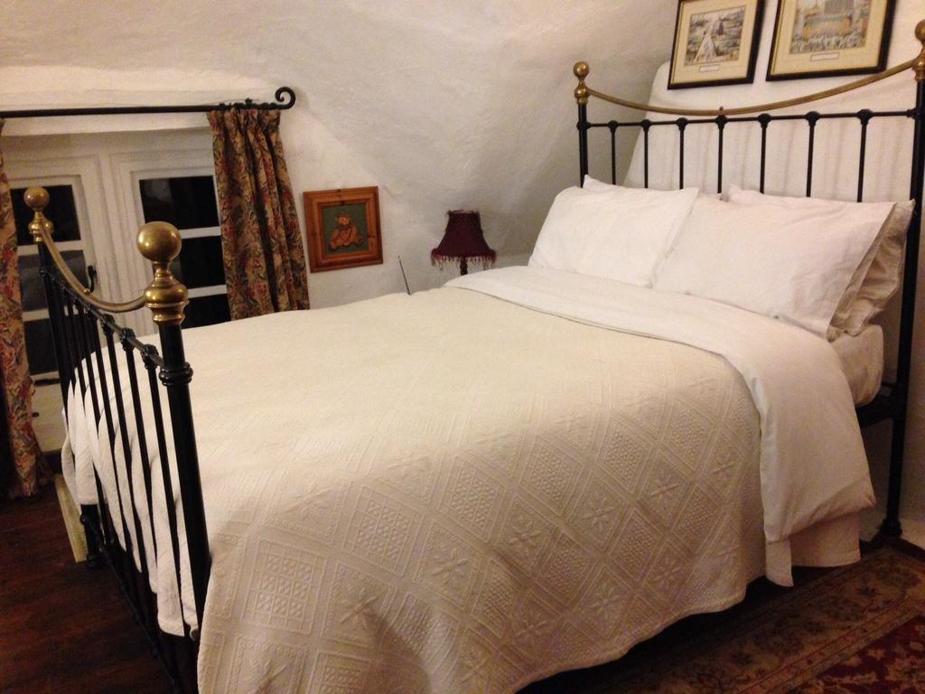 Thatch Cottage Lacock Δωμάτιο φωτογραφία