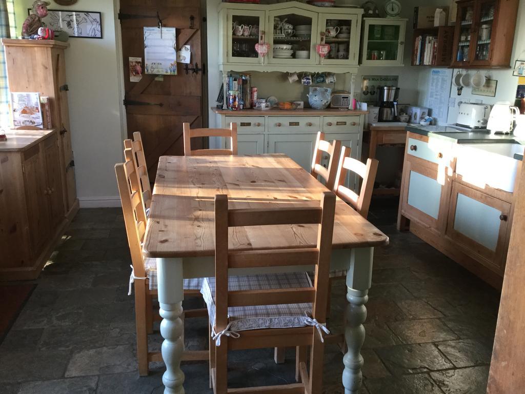 Thatch Cottage Lacock Εξωτερικό φωτογραφία